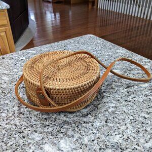 Small Woven Rattan Circle basket bag, Black and White Floral interior, pockets